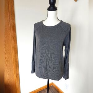 🎄 Lauren Conrad Bell Sleeved Shirt